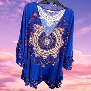 Aveology Women’s plus-size Blue/Red Patterned Bell-sleeve Tunic Top❤️❤️4X